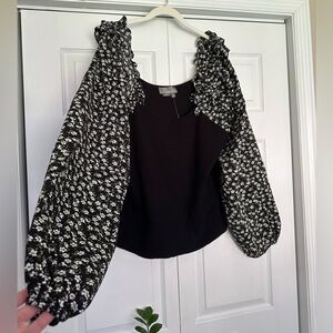 Anthropologie plus size flower top 🌸
